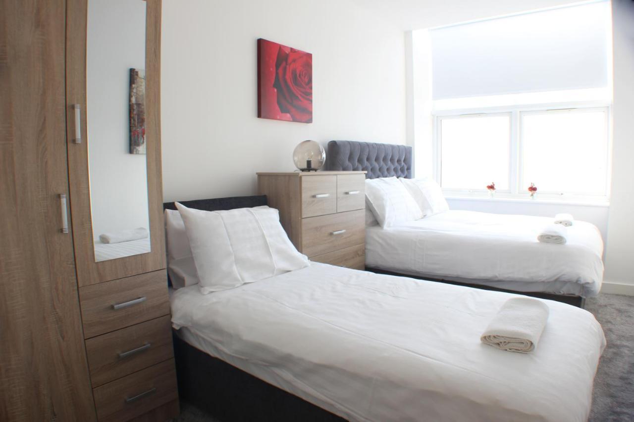 Canal Side Apartment By Serviced Living Liverpool Extérieur photo